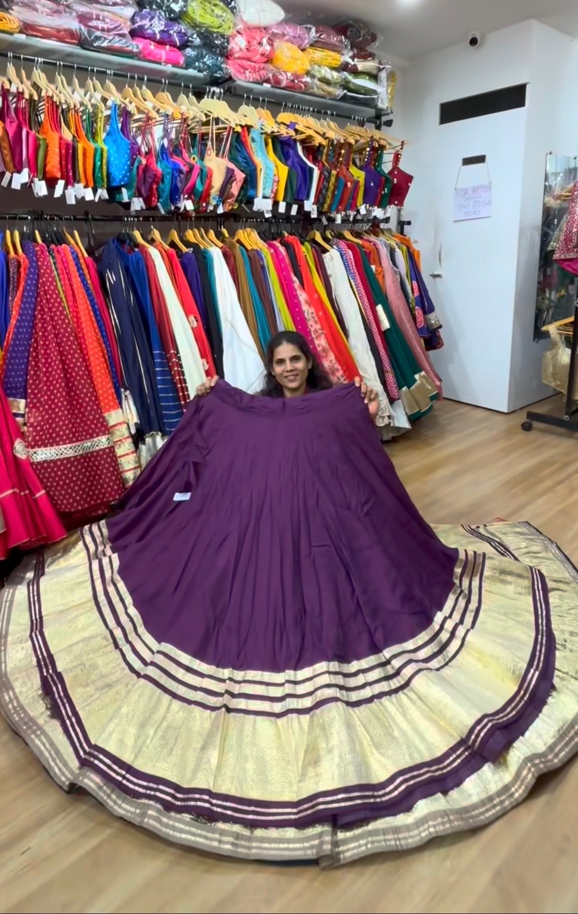 Romansilk Lehnga