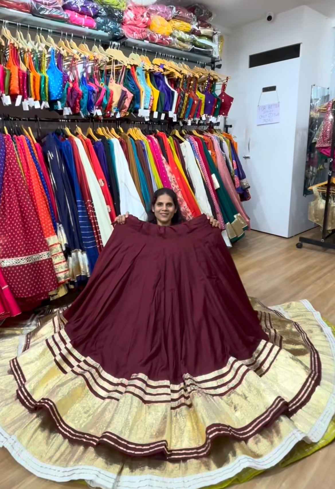 Romansilk Lehnga