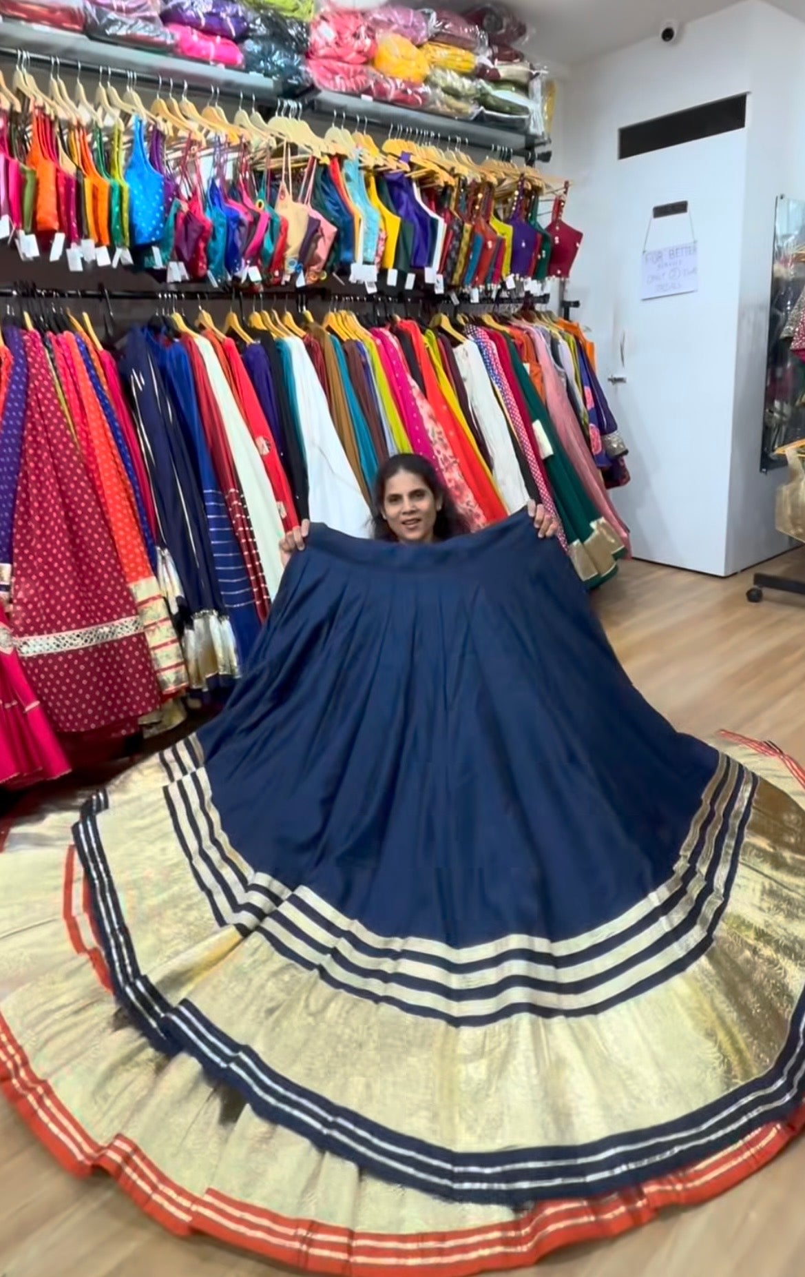 Romansilk Lehnga