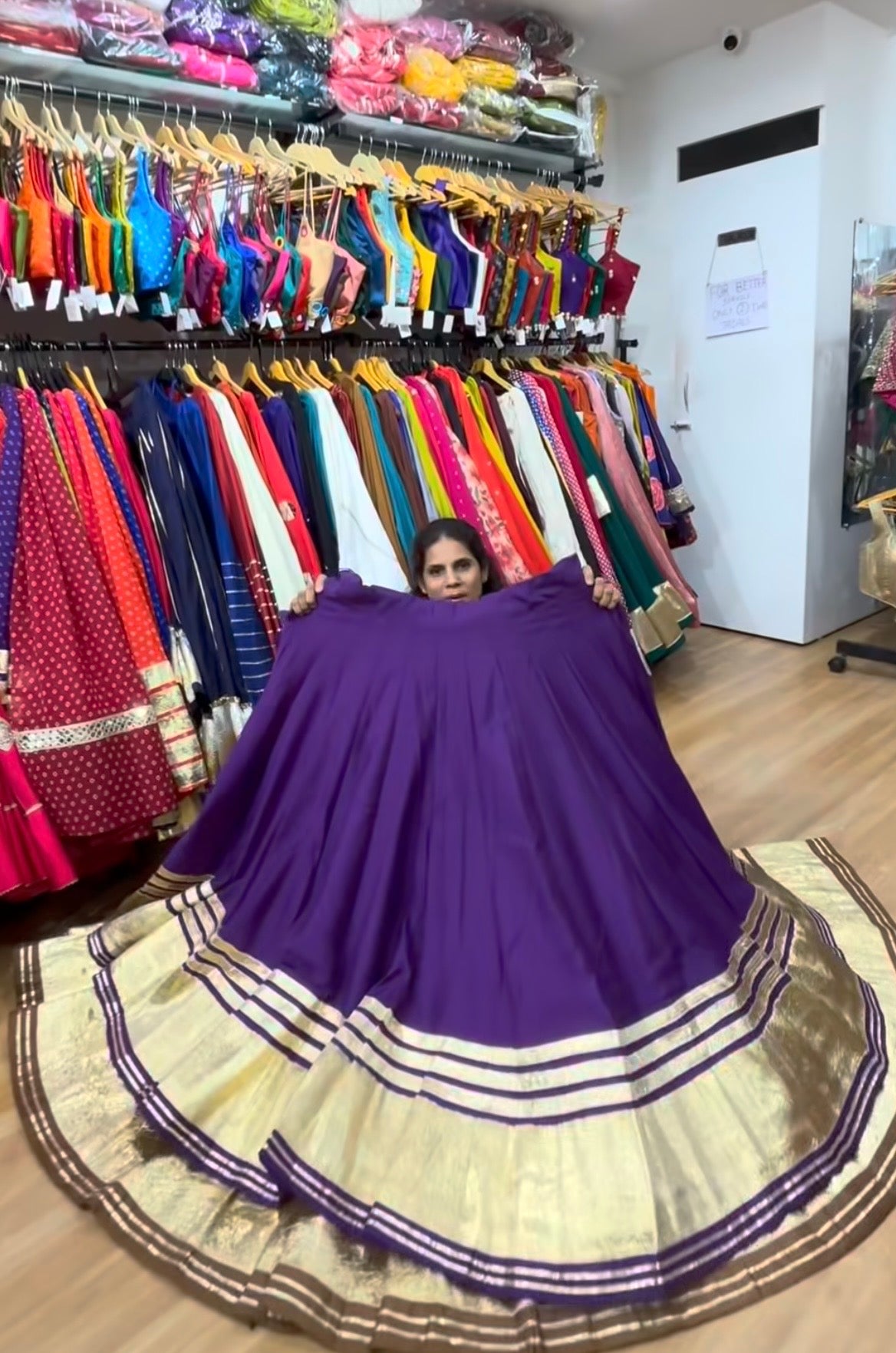 Romansilk Lehnga