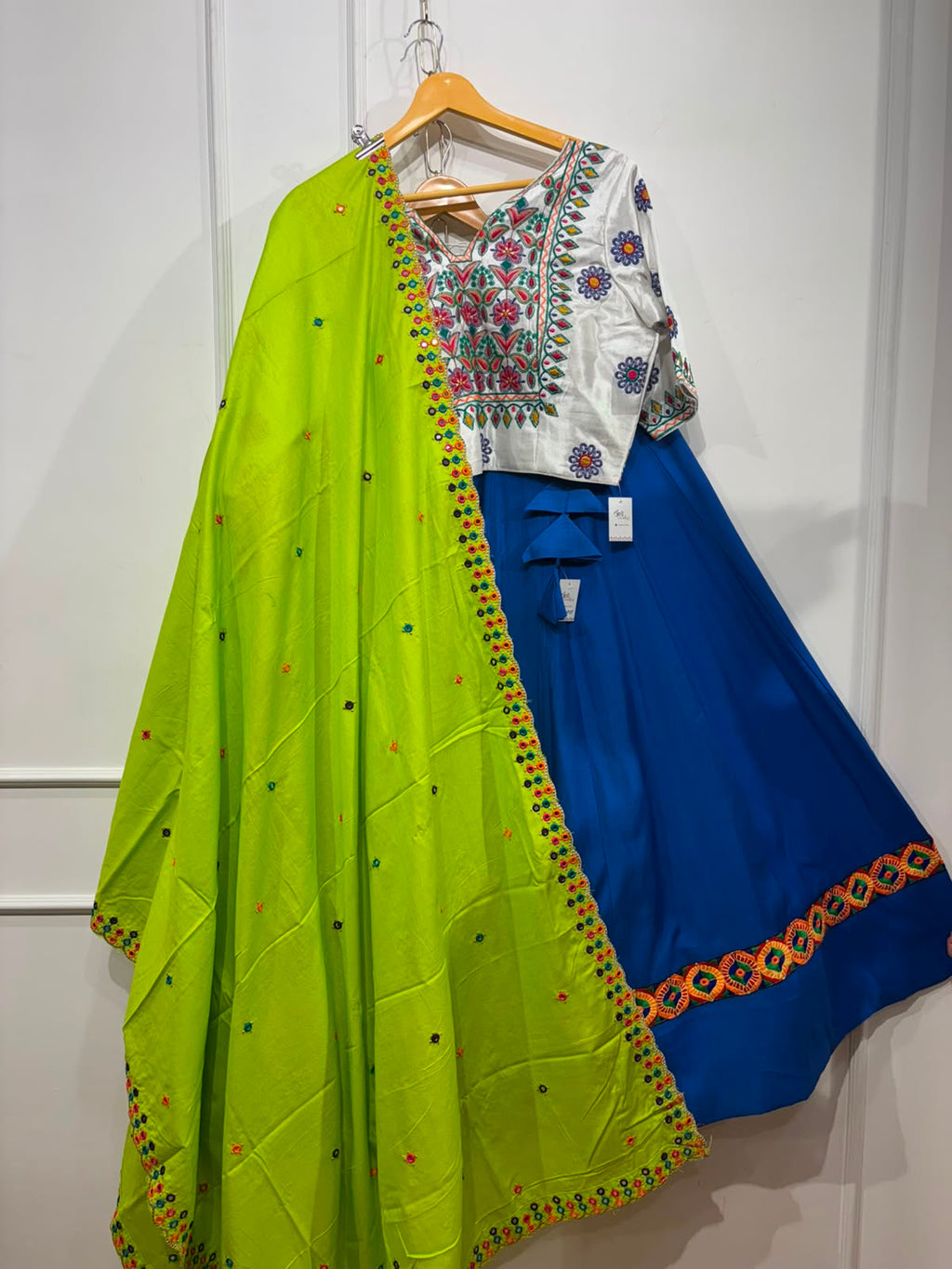 Lehenga with beautiful border | Blouse gajji silk