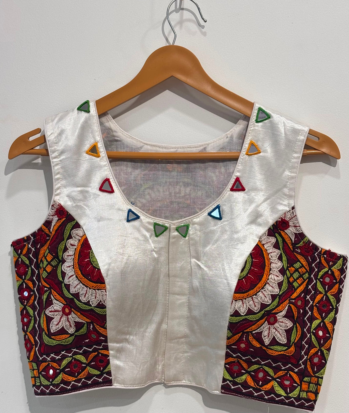Kutchhi work blouse