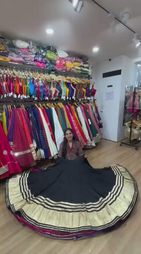 Romansilk Lehnga